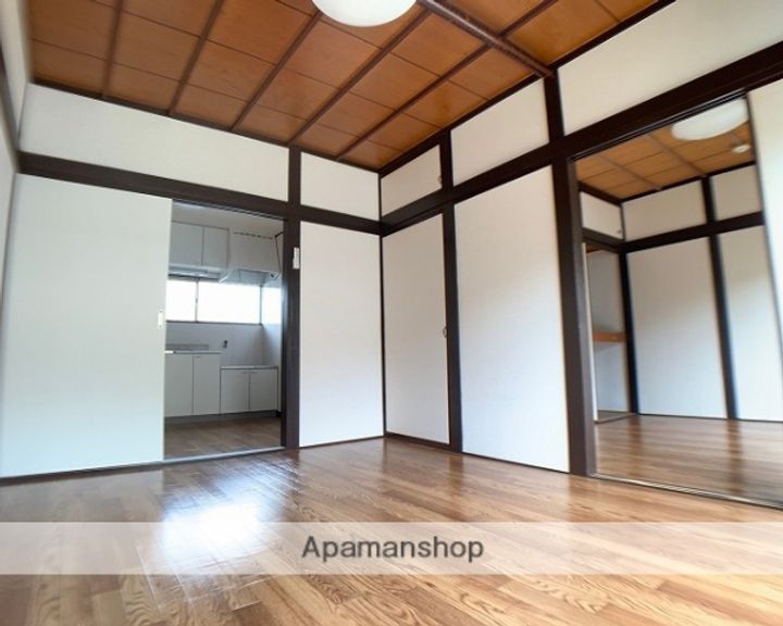 コーポ峰の内装