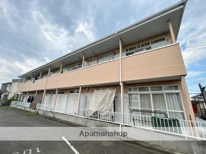 アーバンヒルズの外観