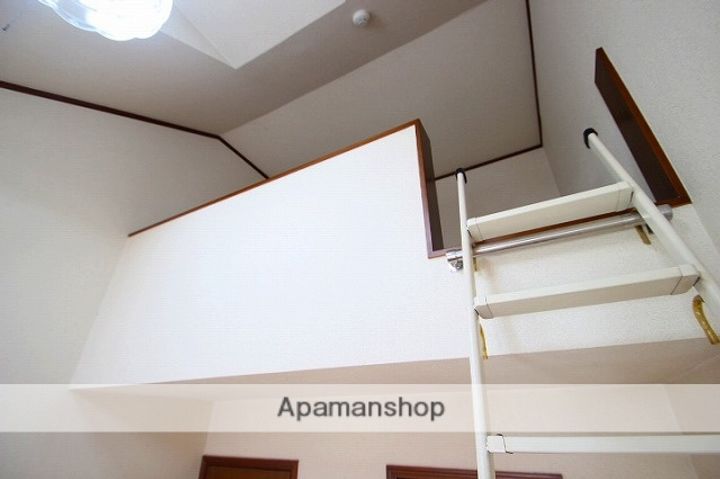 ジョイフル10の内装