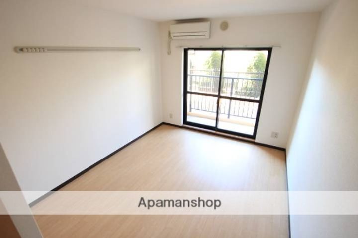 アヴァンセ306の居間