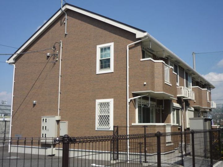 オークスクエアの外観