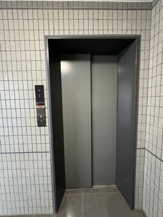 フォンテーヌ・デ・アイラ905号室の内装