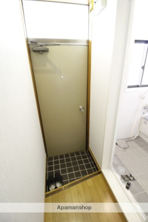 ハイツオオツカの玄関