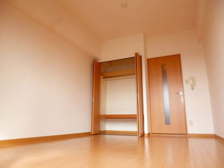 JC STATION 143の居間