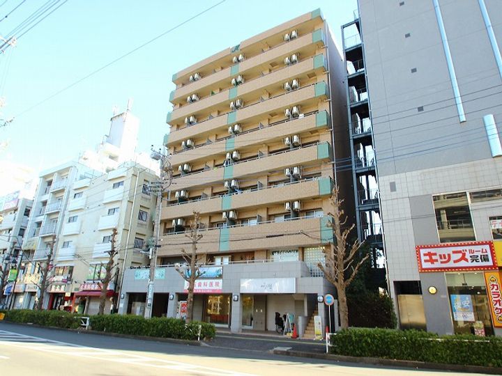 JC STATION 143の外観