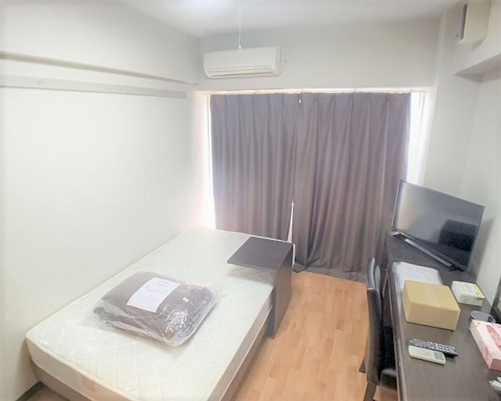 グランピア朝霞の居間