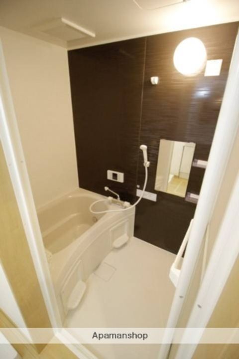 ウィステリアK202の風呂