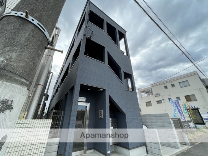 ヴォカリーズの外観