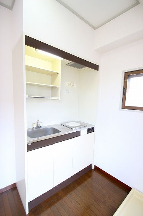 第2関根ビルのキッチン