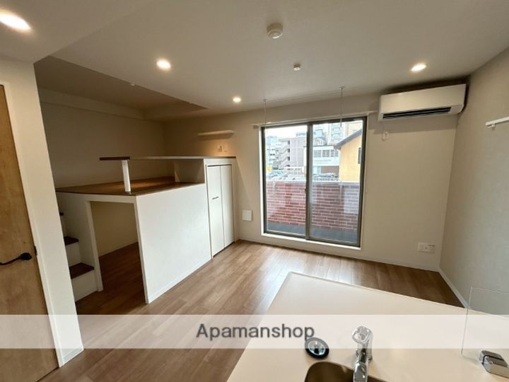 埼玉県富士見市東みずほ台2丁目の賃貸マンションの居間