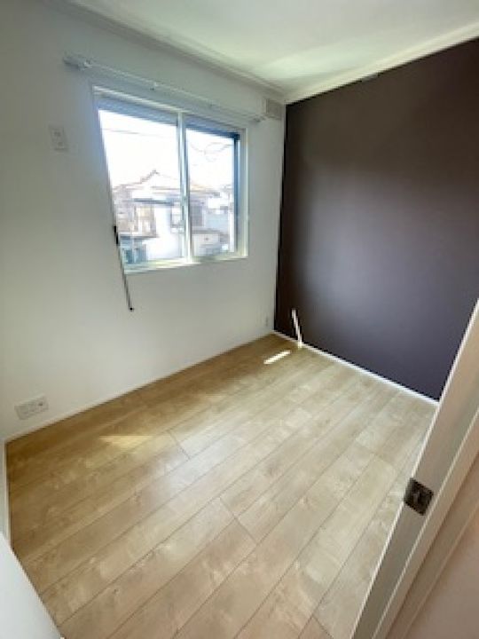 ベルサイズフラット鶴瀬201号室の内装