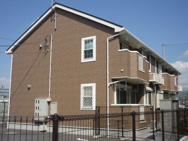 オークスクエアの外観