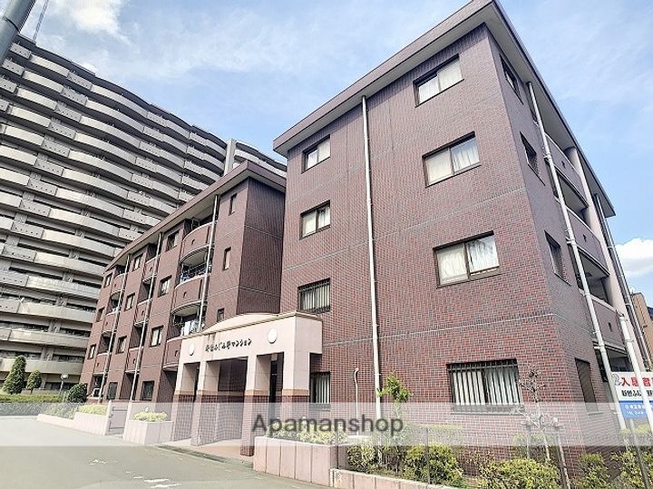 新世ふじみ野マンションの外観