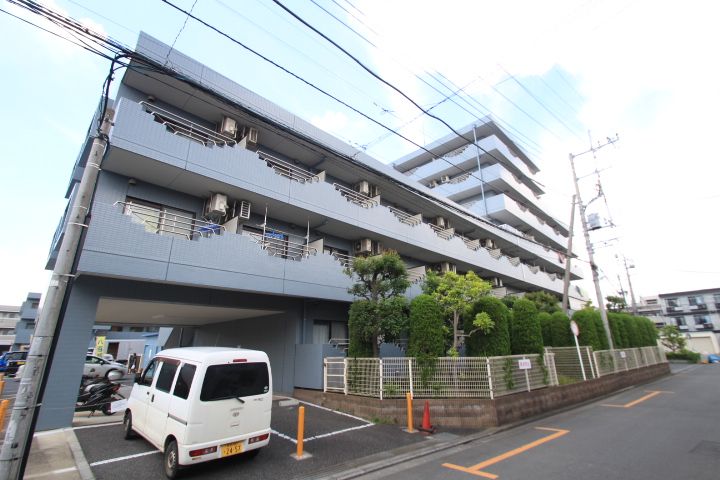 クリエール志木の外観