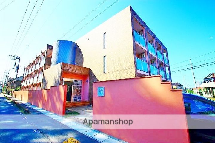 CALON・SEGUR208の外観