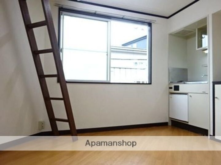 埼玉県富士見市鶴瀬西2丁目の賃貸アパートの居間