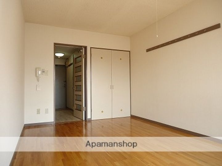 ウエストフラットの内装