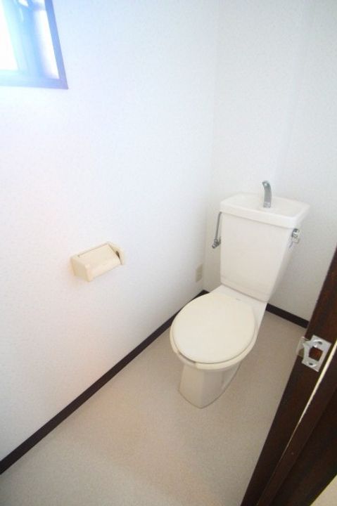エクセレント三上の内装