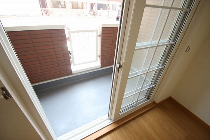 シュティル・ヴェストのその他画像