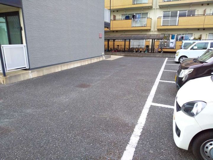 レオパレスクレール岸町のその他画像