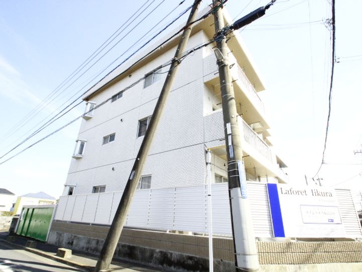 ラフォーレ飯倉306号室の外観
