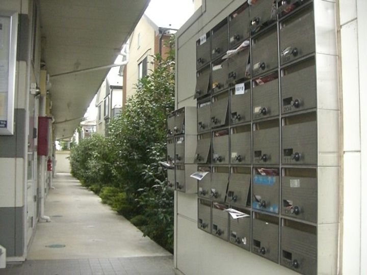 レオパレス中宗岡の外観