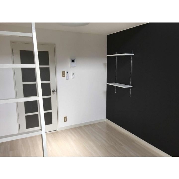 プラザ・ドゥ・シュバリエのその他画像