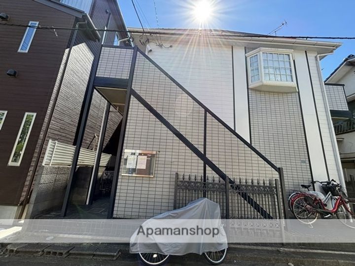 埼玉県志木市幸町4丁目の賃貸アパートの外観