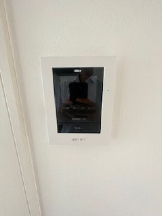 ベルサイズフラット鶴瀬202号室の内装