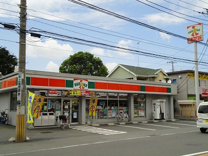 レオパレスエミネンスの周辺