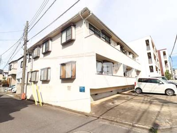 埼玉県鶴ヶ島市大字鶴ヶ丘の賃貸アパートの外観
