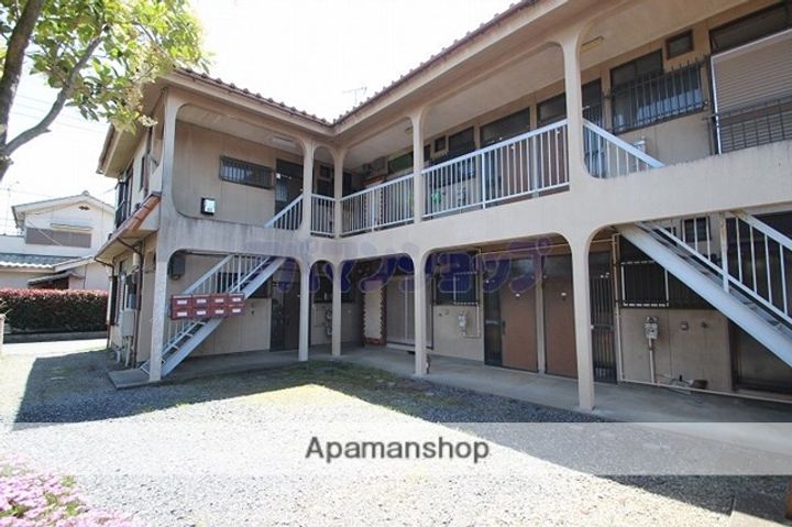 埼玉県鶴ヶ島市大字上広谷の賃貸アパートの外観