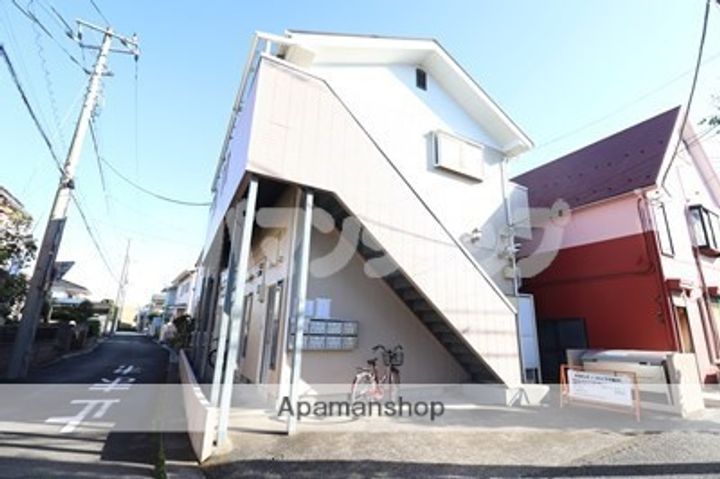 埼玉県川越市霞ケ関東4丁目の賃貸アパートの外観