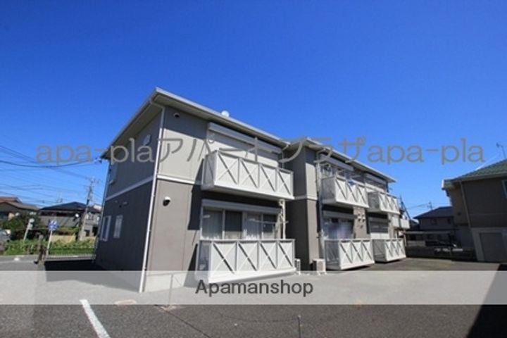 アヴァンサールの外観