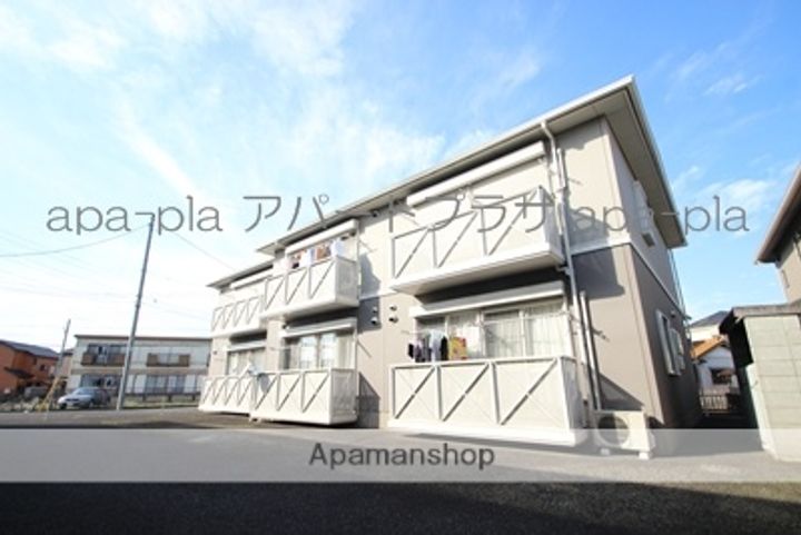 アヴァンサールの外観