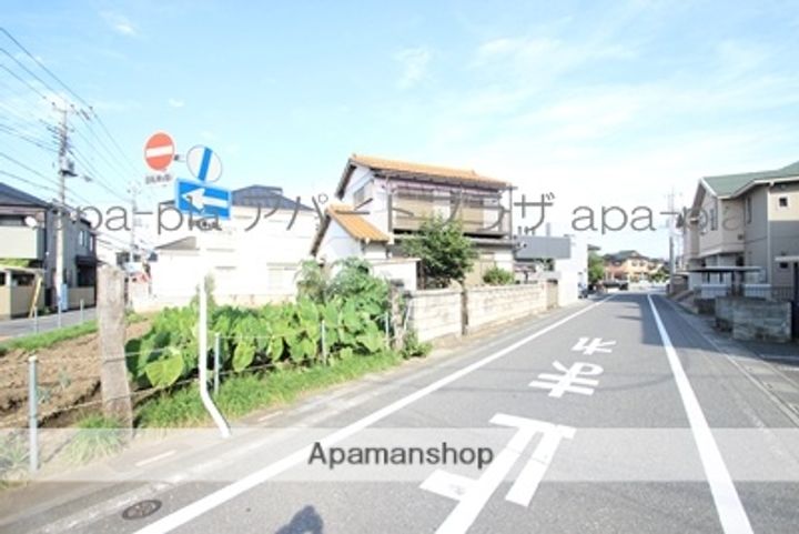 アヴァンサールの周辺