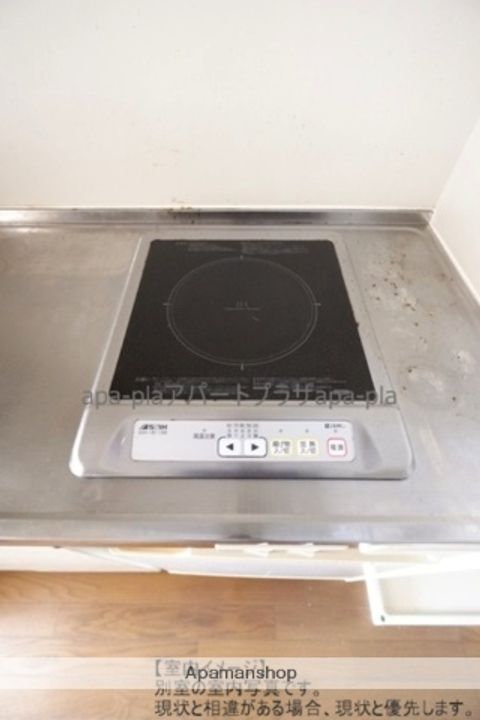 川越市駅前ビルの内装