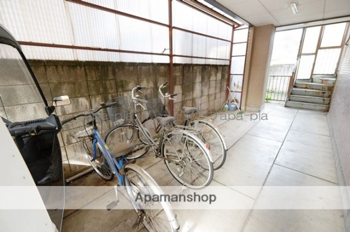 川越市駅前ビルの外観