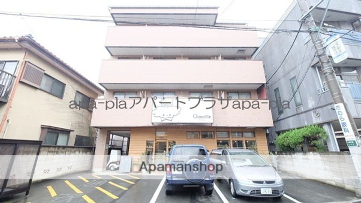 川越市駅前ビルの外観