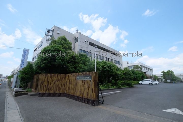 エテルノカーサの周辺