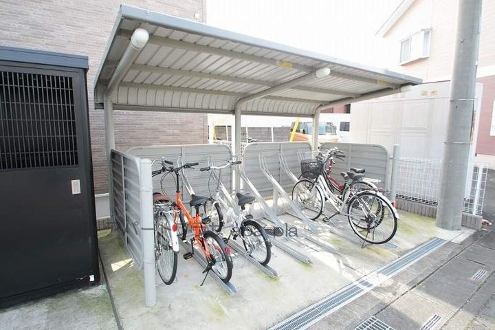 ボニート・エアリー102のその他画像