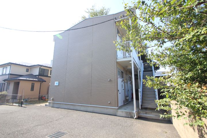 レオパレスつばさの外観