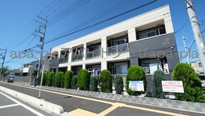 フレージュ山光の外観