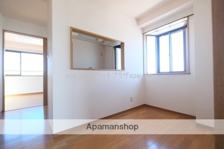 石橋ビルの内装