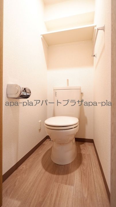 カサル・ミーサのその他画像