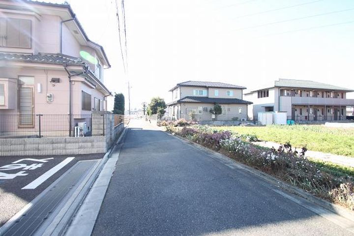 レオパレスリリーの周辺