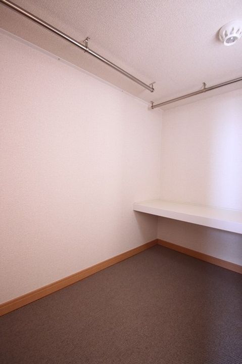 レオパレスリリーの内装