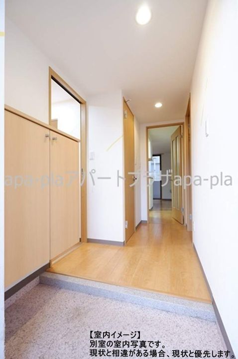 ルネス カトレアコートの内装