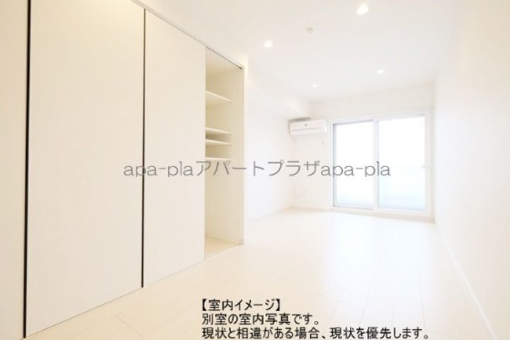 リブリ・ヴィヴェンテのその他画像