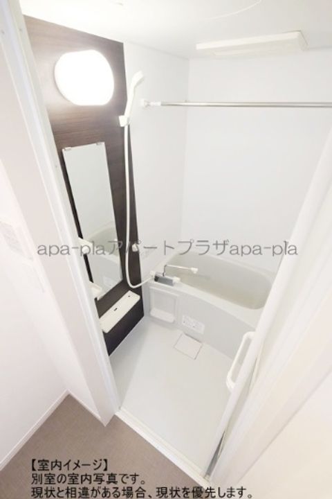 リブリ・ヴィヴェンテのその他画像